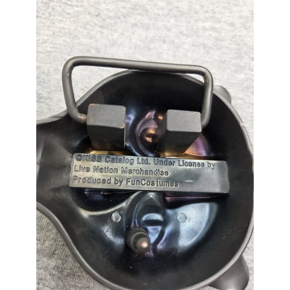 Rare KISS Catman Peter Criss Heavy Metal Large Belt Buckle